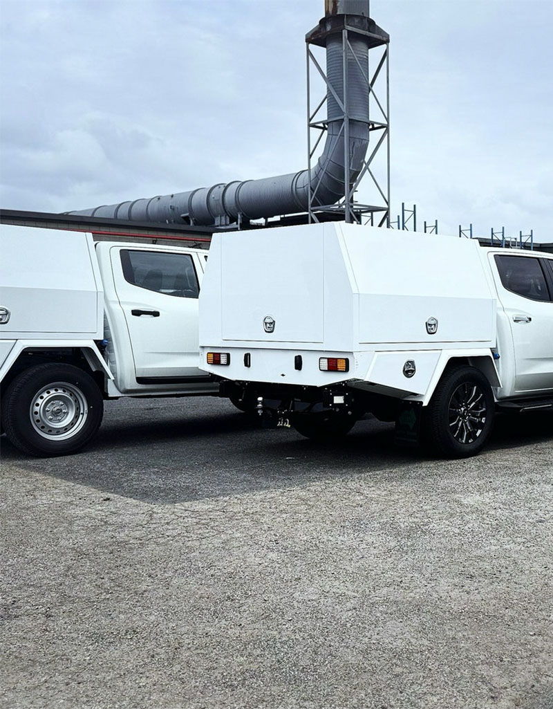 Solutions Service Vehicles